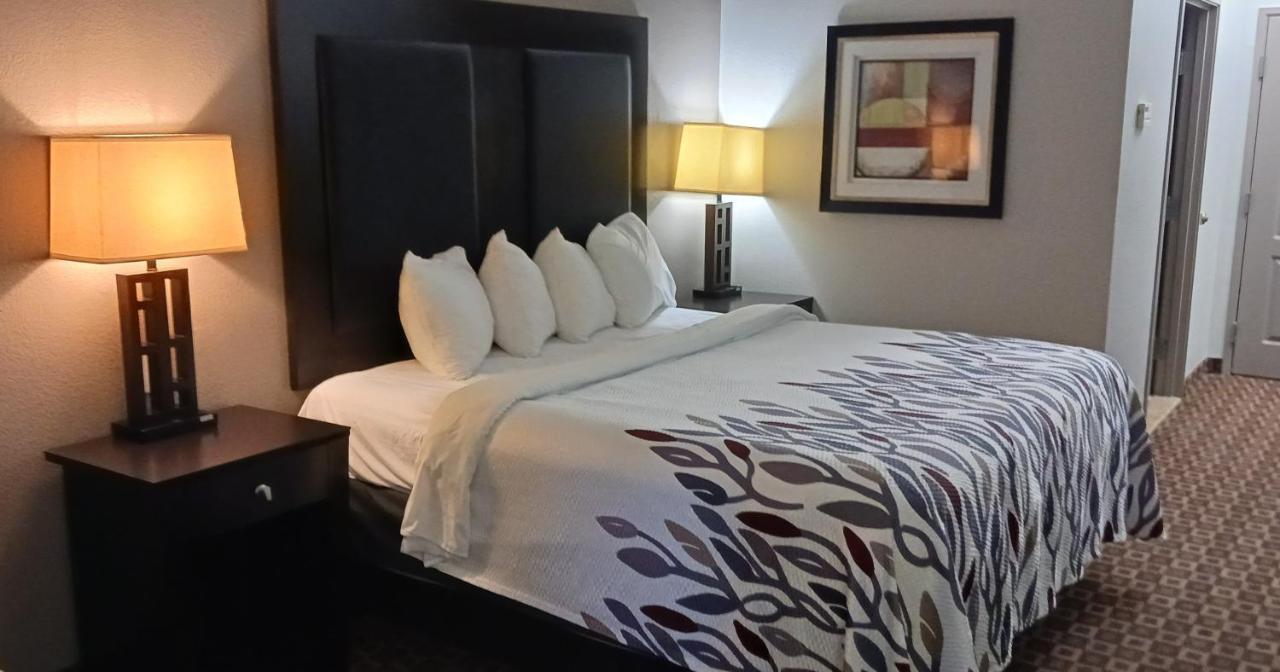 Red Roof Inn & Suites Longview Eksteriør bilde
